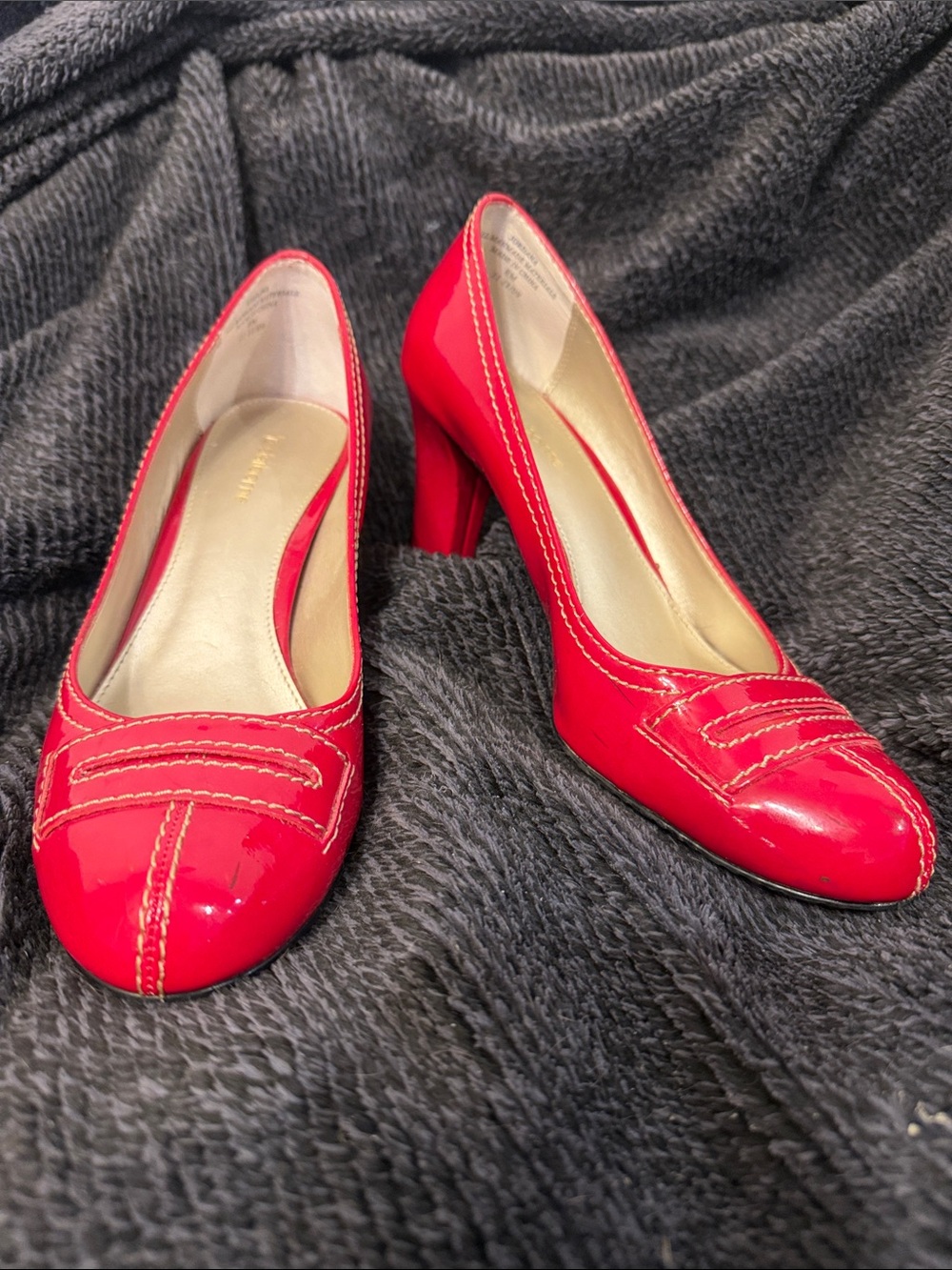 Liz Claiborne Red Patent Mid-Heel Pumps